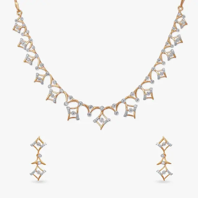 Shimmering Archway Diamond Necklace